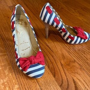 Patriotic Red white and Blue Heels MIA size 7